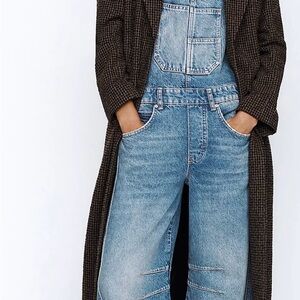 Like New - XL Tall - We The Free Good Luck Barrel Overalls